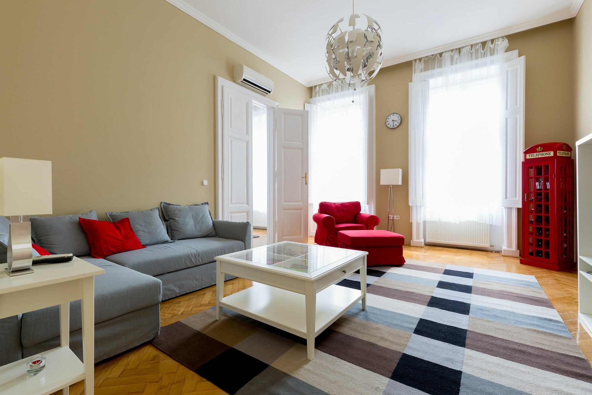Bpm-Apartment Kiraly Boedapest Buitenkant foto