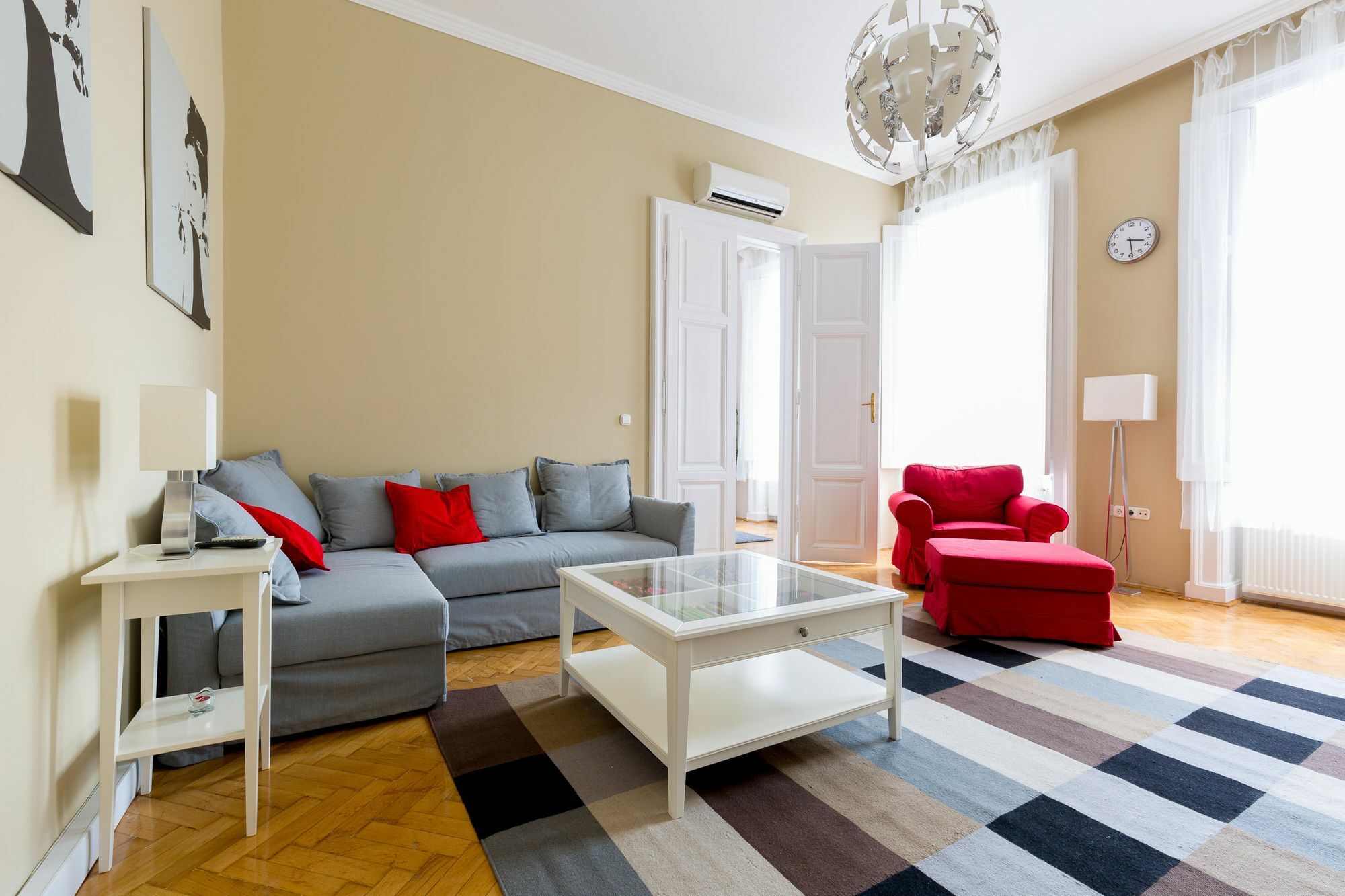 Bpm-Apartment Kiraly Boedapest Buitenkant foto